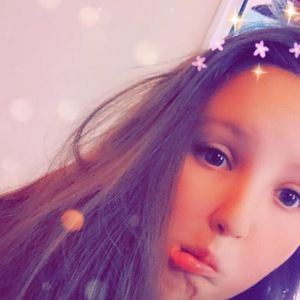 Meet your Posher, Kendra